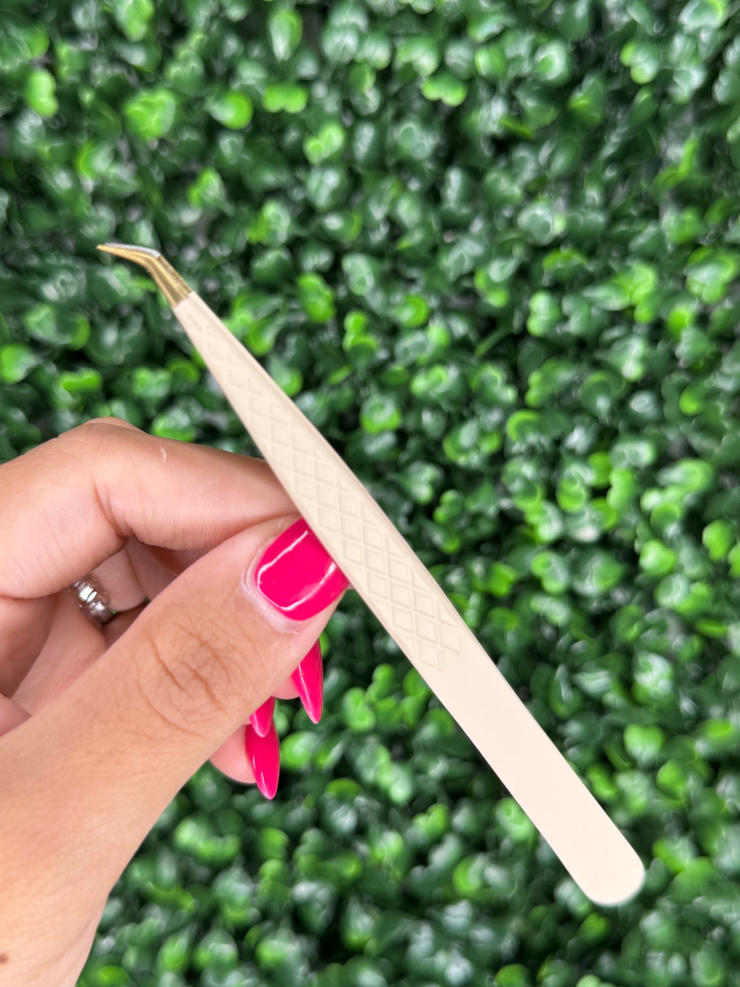 Beige Fiber Tweezer