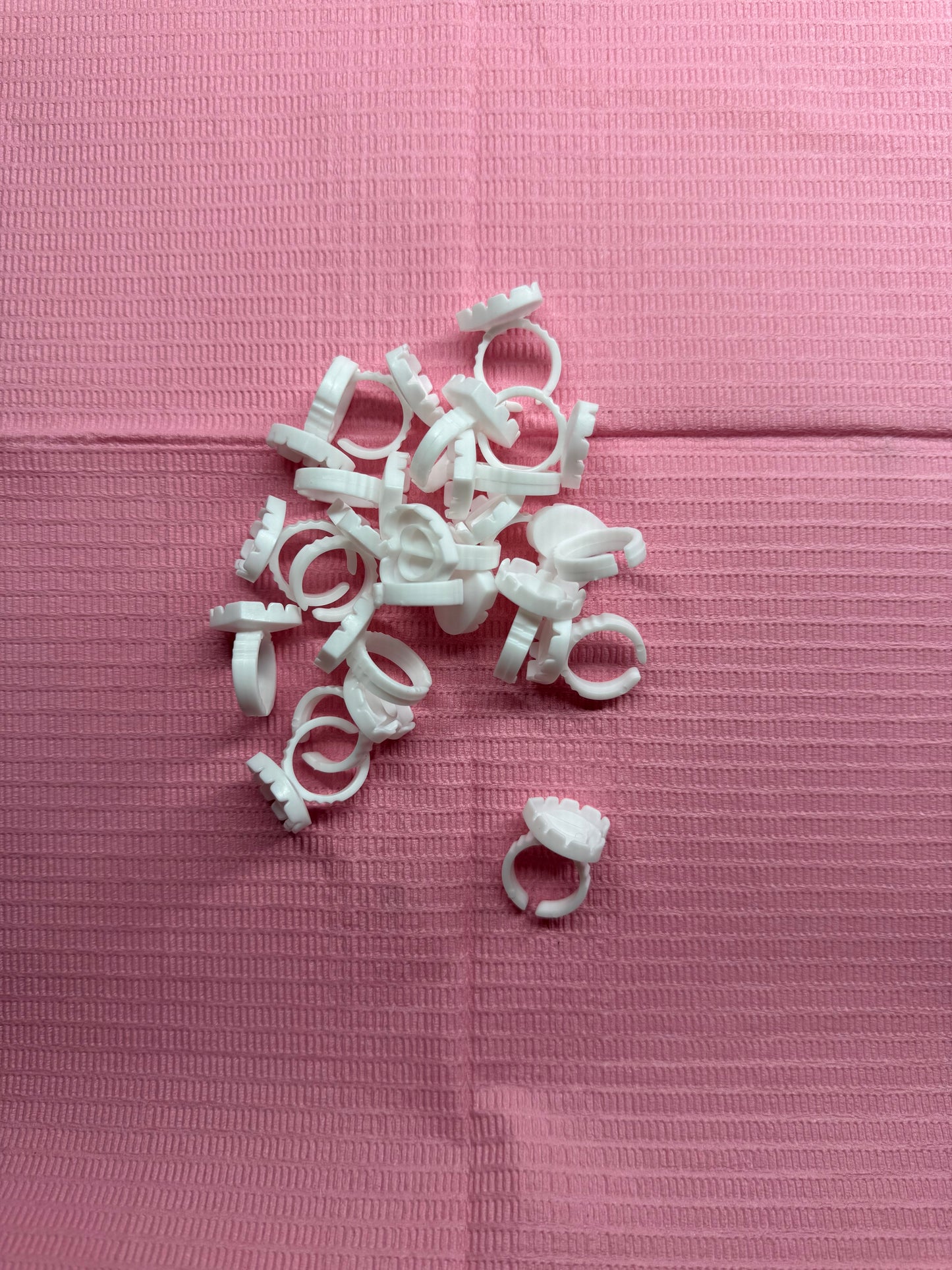 Glue rings
